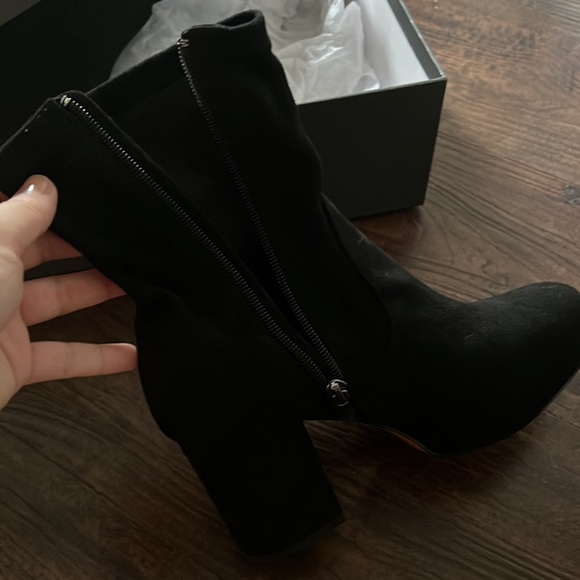 boots platform - Picture 2 of 2